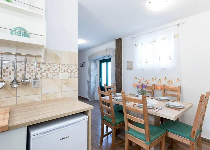 San Martino Ii By Interhome